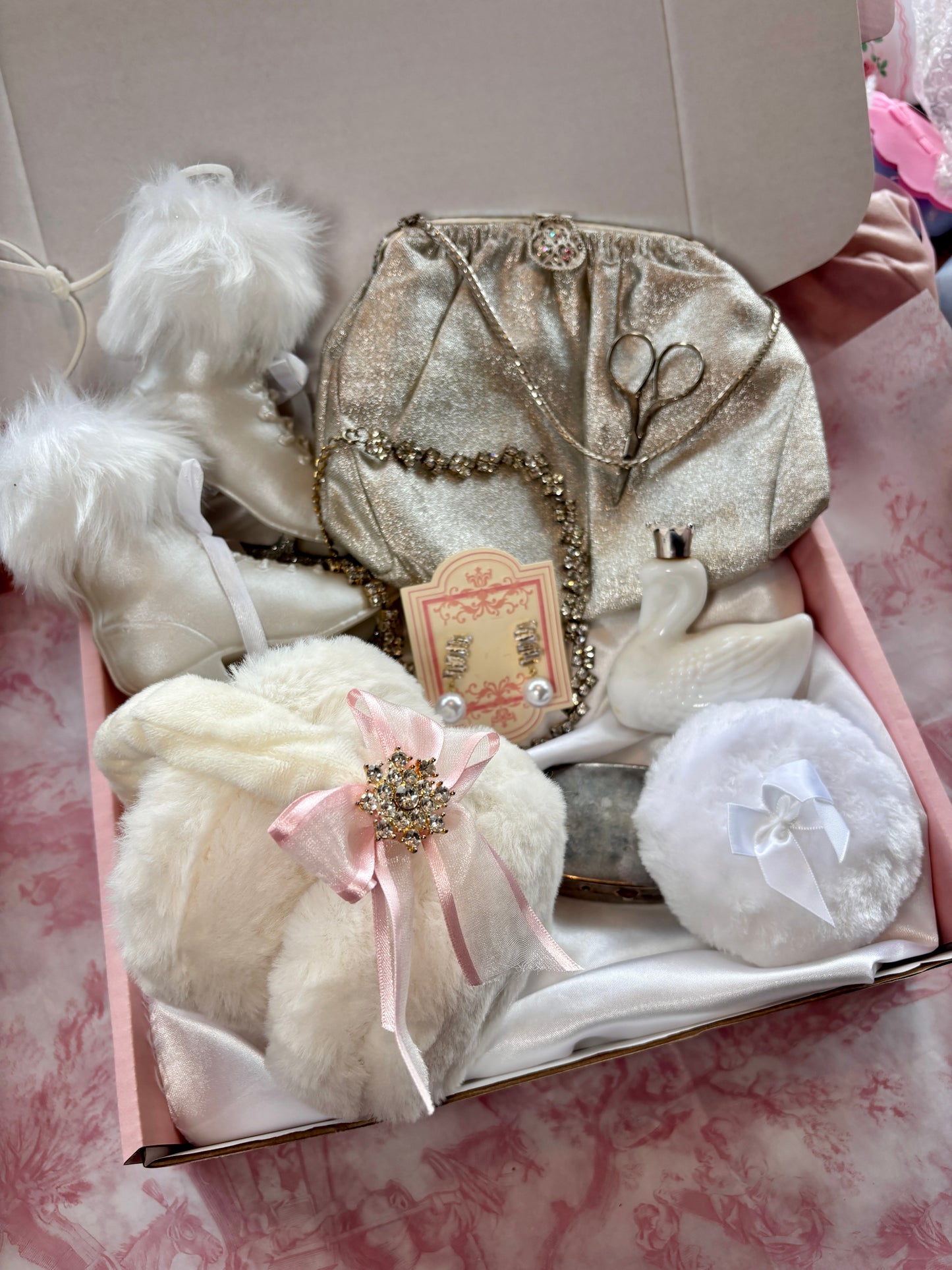 Vintage Gift Box- Swan Lake Bundle