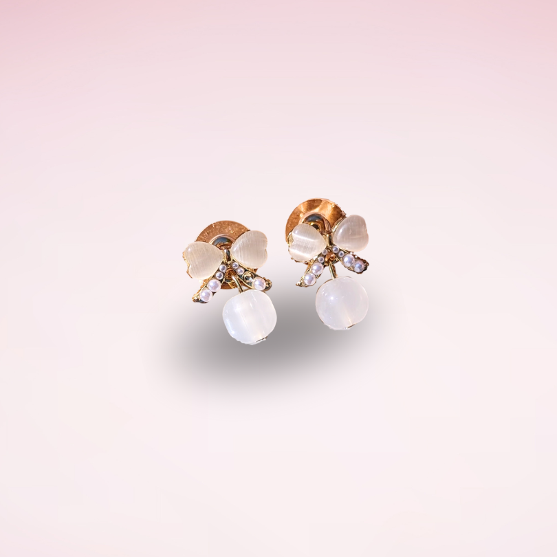 Bow Pearl Earrings