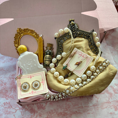 Vintage Christmas Gift Box-The Gold Bundle