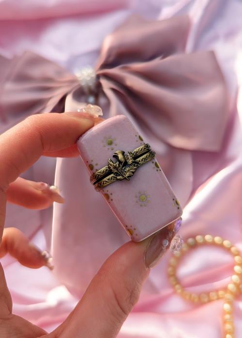 Vintage Perfume Bottle Carrier