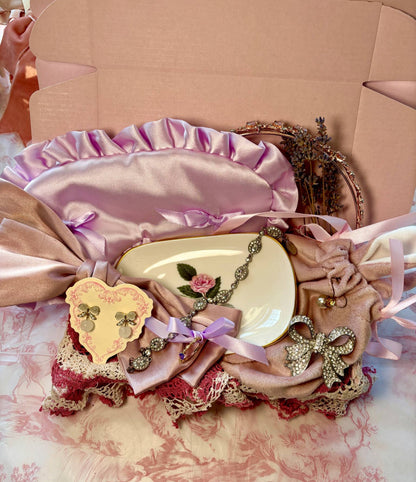 Vintage Christmas Gift Box- Lavender & Lilac