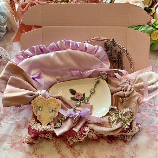 Vintage Christmas Gift Box- Lavender & Lilac