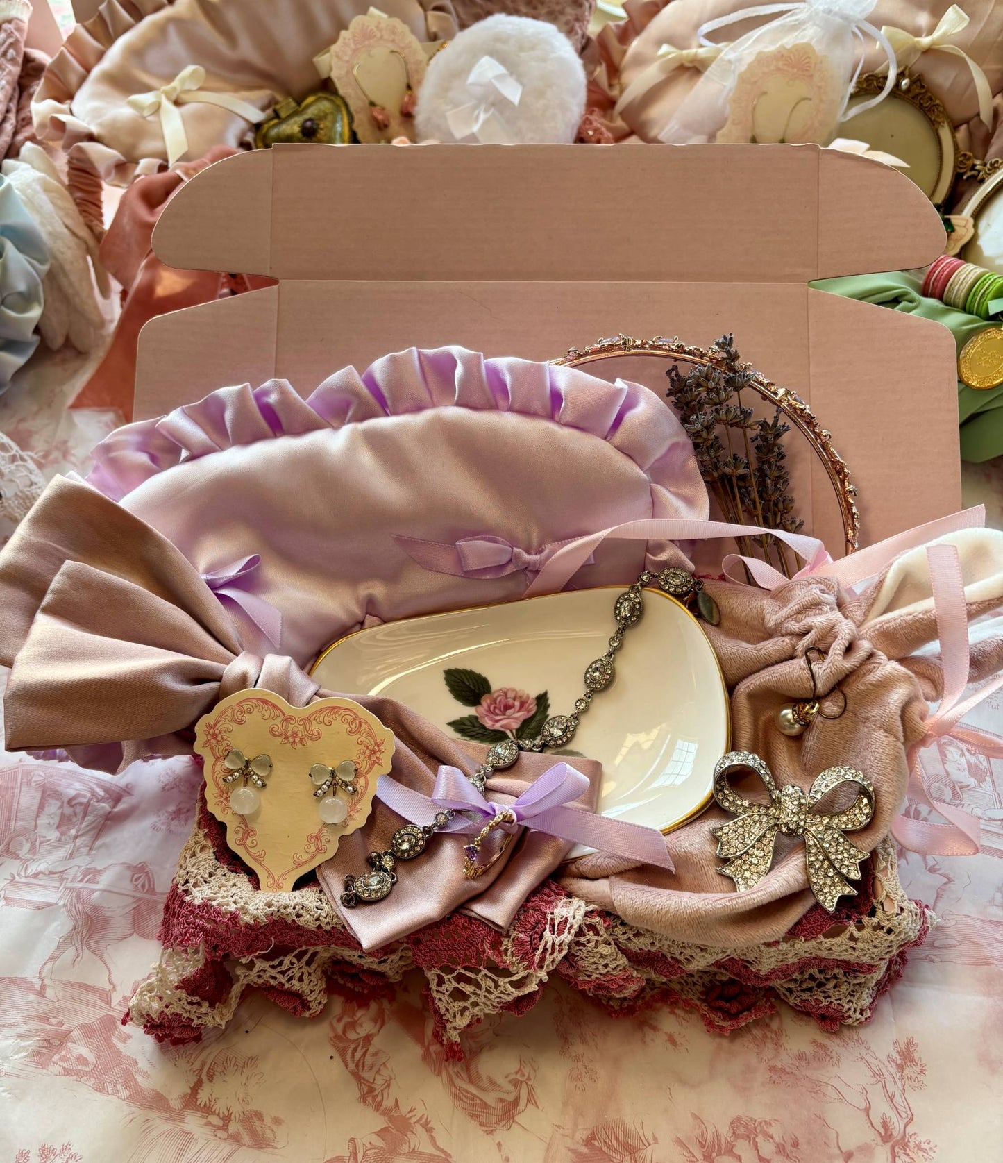Vintage Christmas Gift Box- Lavender & Lilac