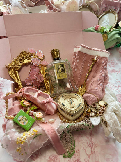 Vintage Christmas Gift Box- Parisian Pink
