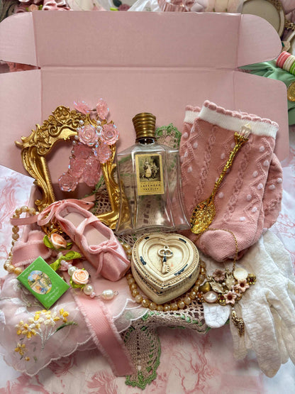 Vintage Christmas Gift Box- Parisian Pink